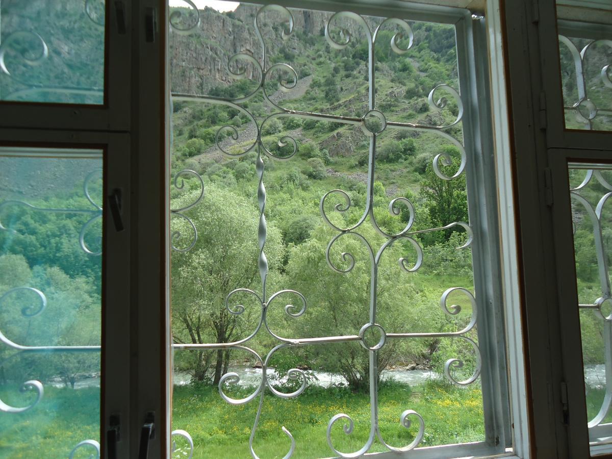 The River House Yeghegis Yekhegis Eksteriør billede
