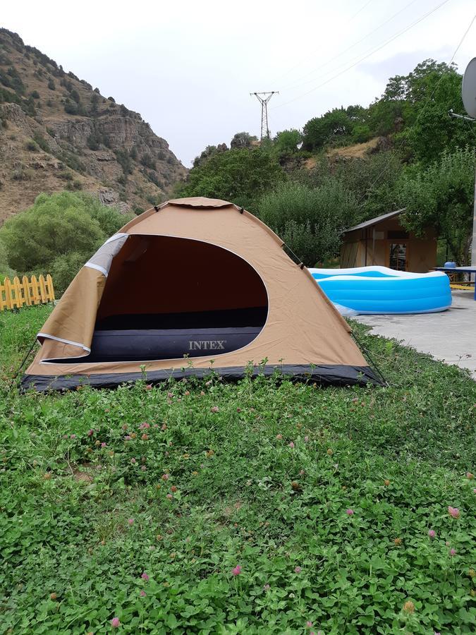 The River House Yeghegis Yekhegis Eksteriør billede